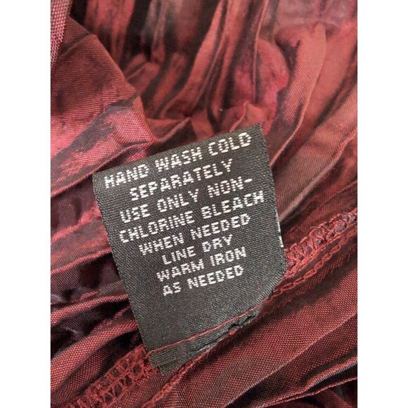 Piano Crinkle Button Up Shirt Womens M Burgundy Black Polkadot Party Whimsical - Picture 8 of 9